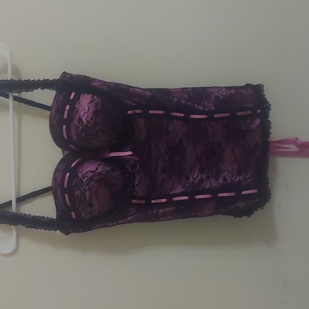 Fredricks of hollywood pink and black